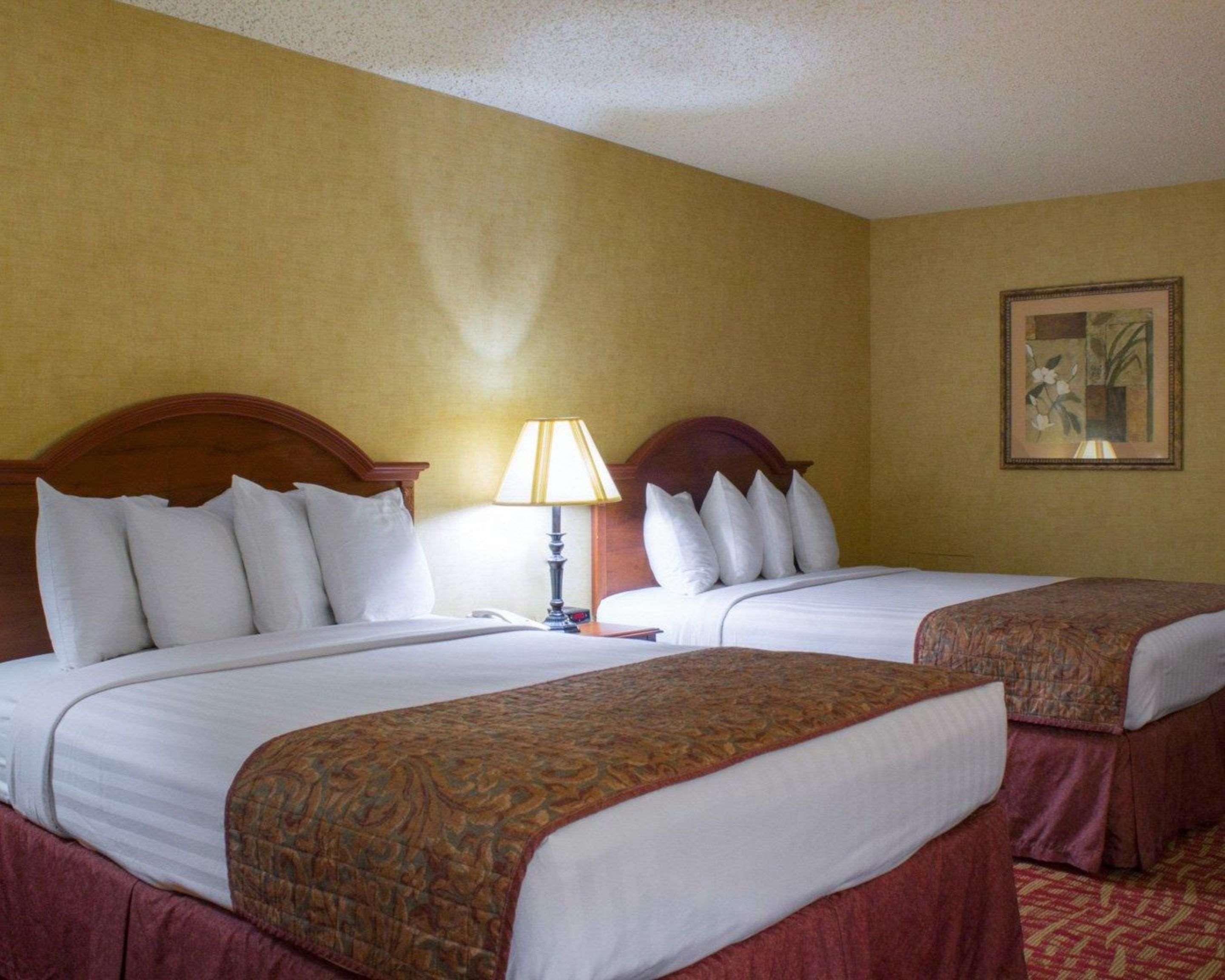 Rodeway Inn Columbia Mall Loop Grand Forks Extérieur photo