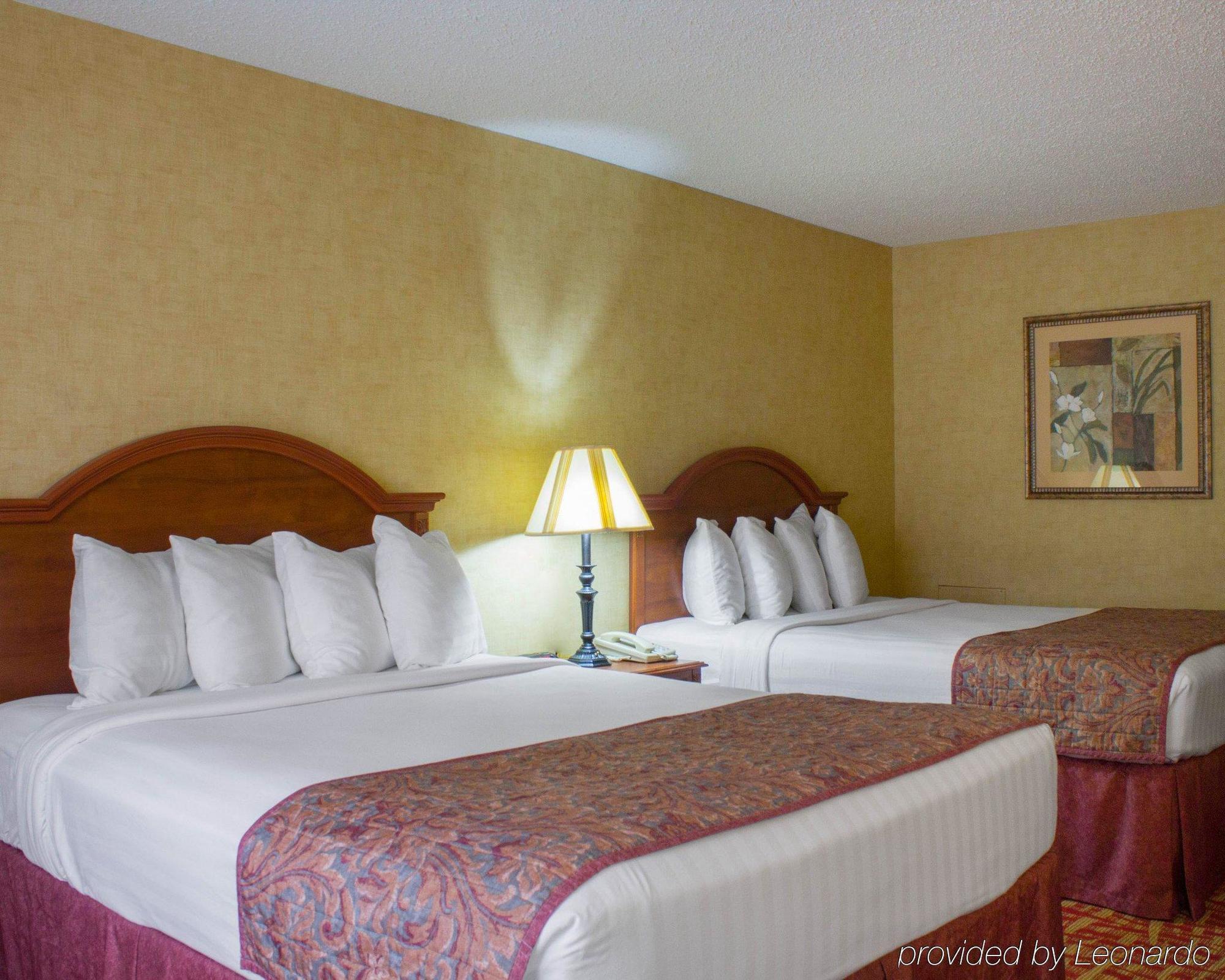 Rodeway Inn Columbia Mall Loop Grand Forks Extérieur photo