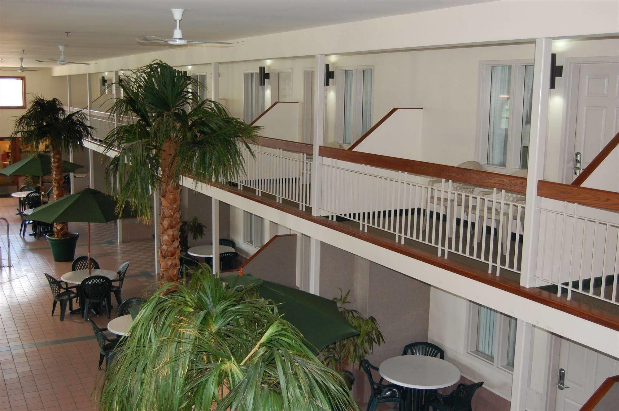 Rodeway Inn Columbia Mall Loop Grand Forks Extérieur photo