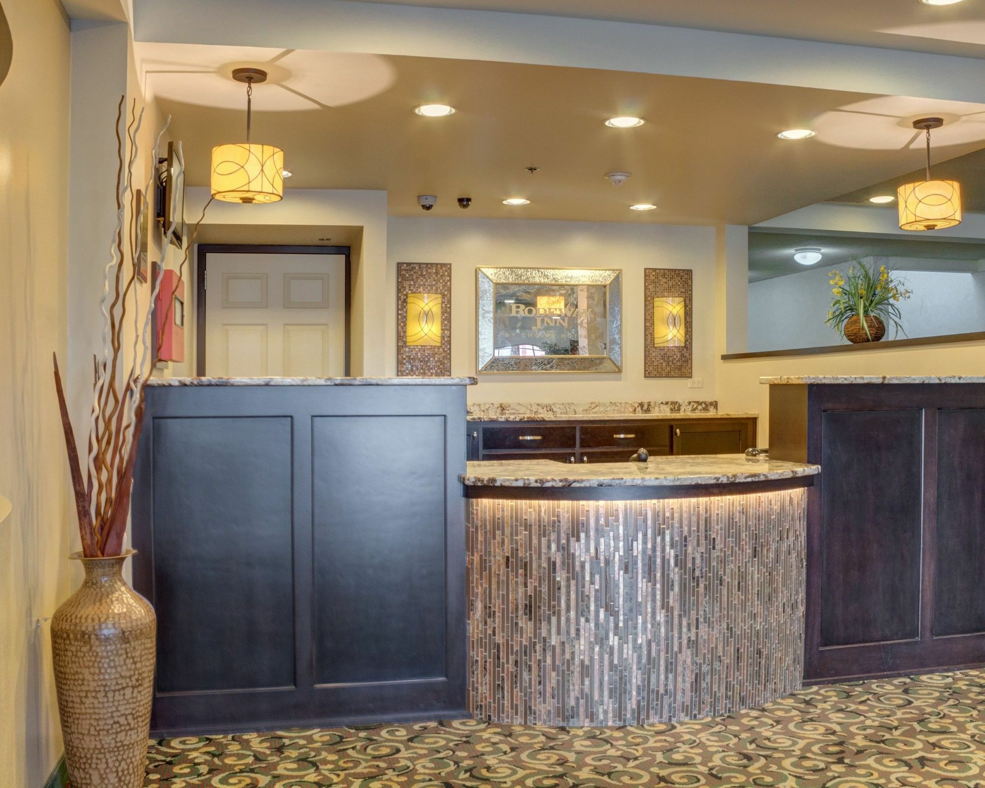 Rodeway Inn Columbia Mall Loop Grand Forks Extérieur photo